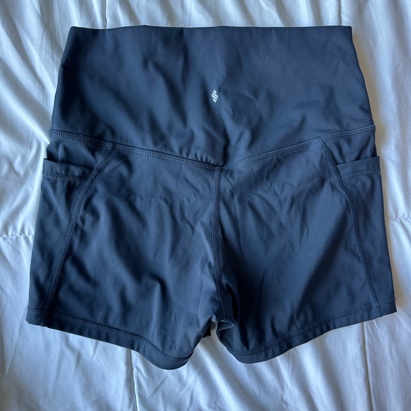 Amazon Workout/Biker Shorts - Picture 6 of 9